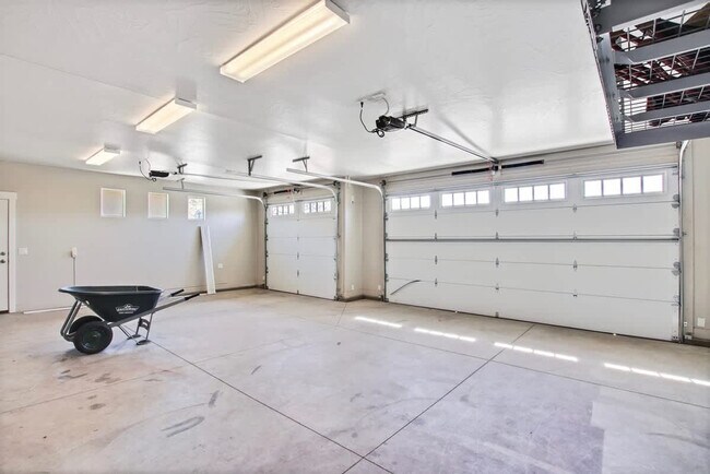 Building Photo - 3364 W 2490 S