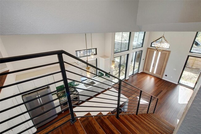 Building Photo - 4412 Caswell Ave