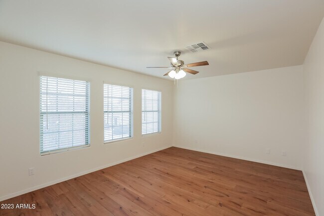 Building Photo - 16016 N 168th Ln