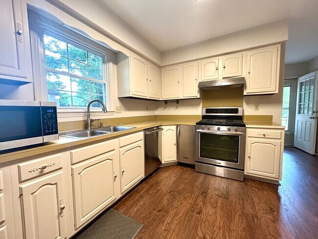 Building Photo - 4515 Carving Tree Dr