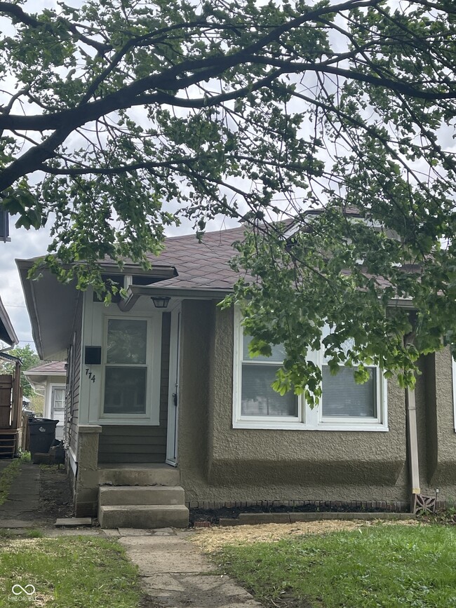 Primary Photo - 774 Dequincy St