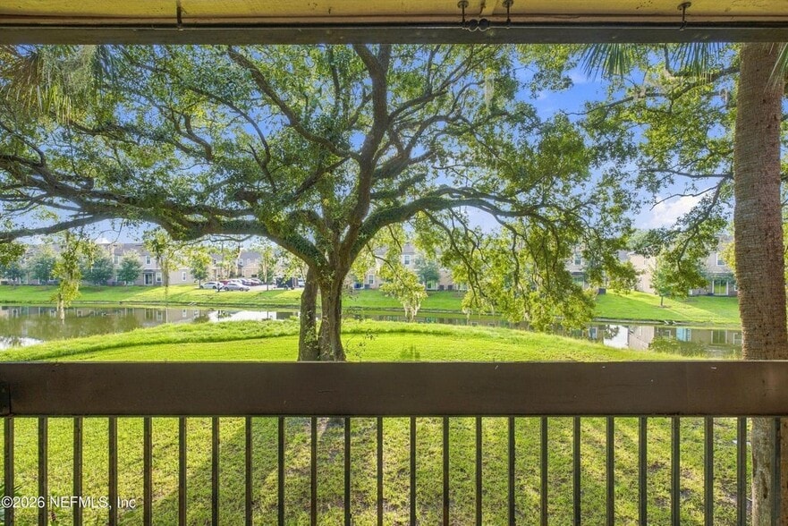 Building Photo - 7703 Las Palmas Way