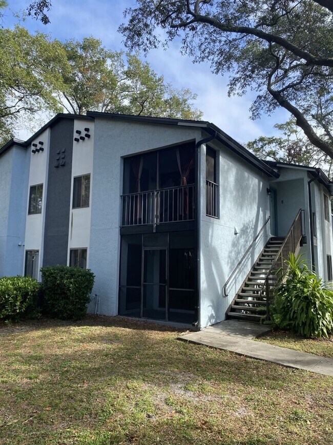 Building Photo - 184 Riverbend Dr