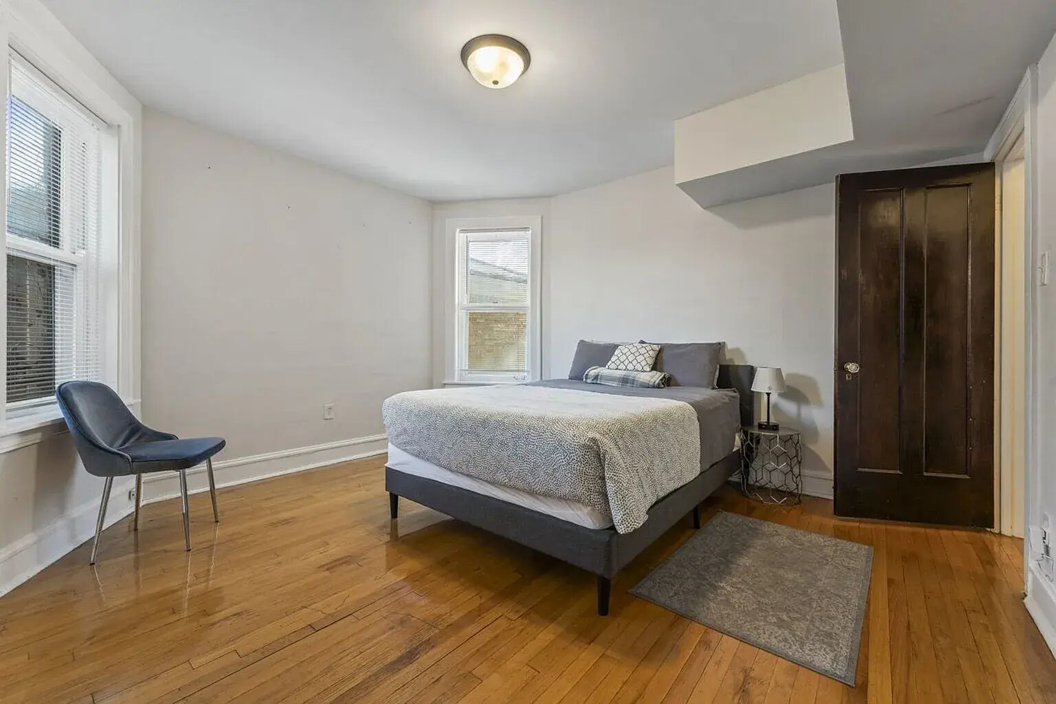 Building Photo - 6444 N Washtenaw Ave