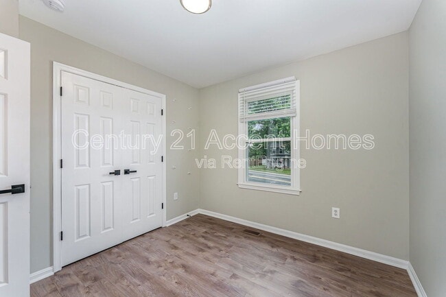 Building Photo - 13566 Princedale Dr