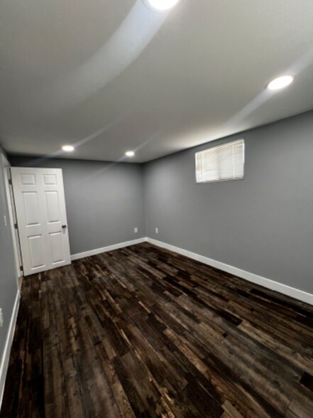 Building Photo - 2806 W Melvin St