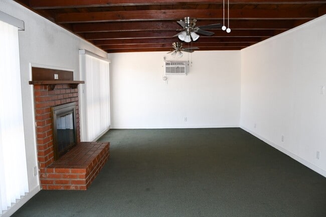 Building Photo - 6501 Tillamook Ave
