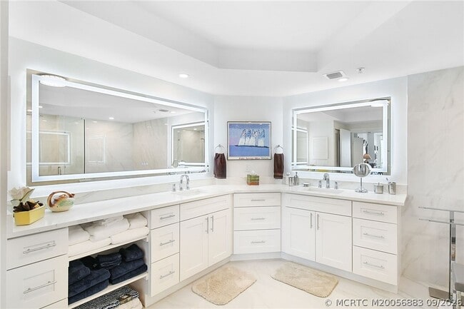 Building Photo - 8600 S Ocean Dr