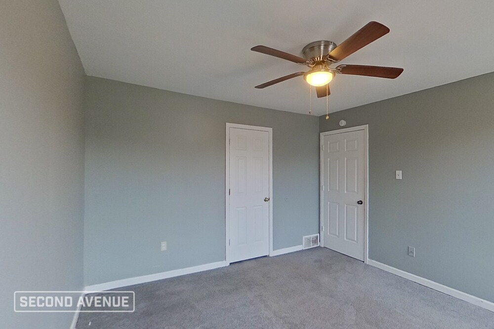 Building Photo - 6625 Rocky Park Dr