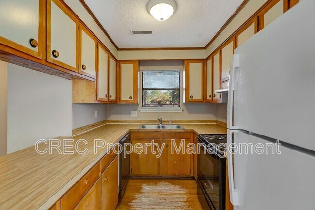 Building Photo - 103 Woodduck Dr