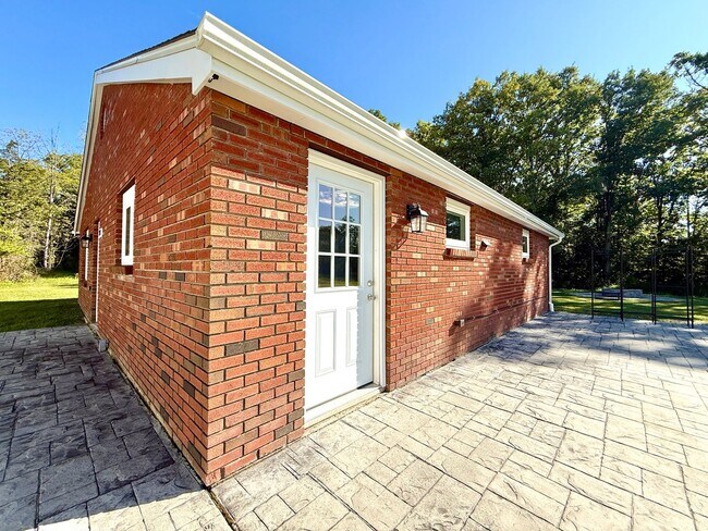 Building Photo - 272 Lauren Tice Rd