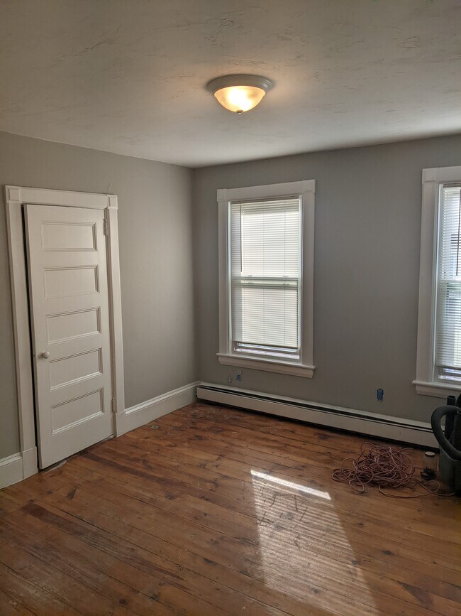 Wood floors in Bedroom - 62 Fruit Street Ext