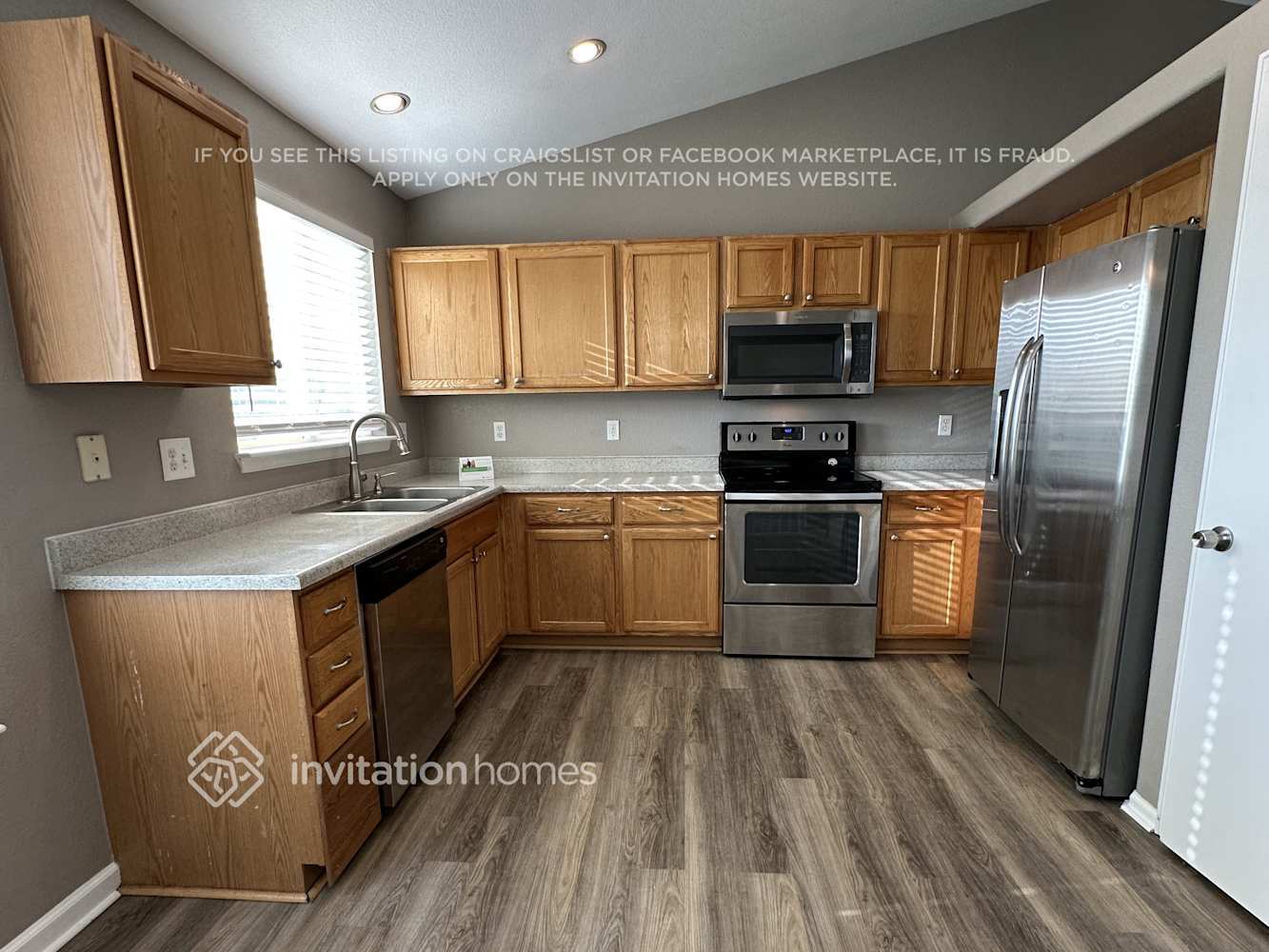 Building Photo - 11053 Pheasant Ct