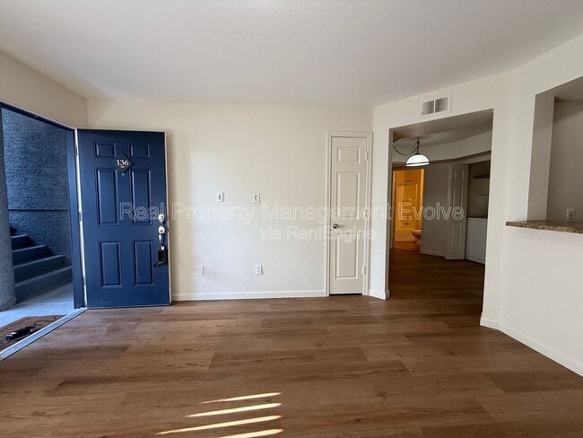 Building Photo - 1331 W Baseline Rd