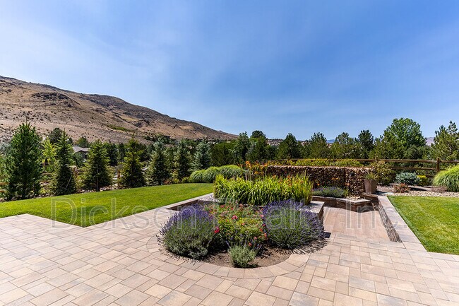 Building Photo - 4001 Whispering Pine Loop