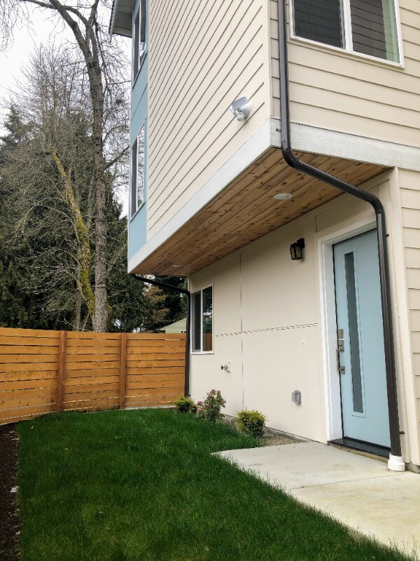 Building Photo - 12367 14th Avenue Northeast
