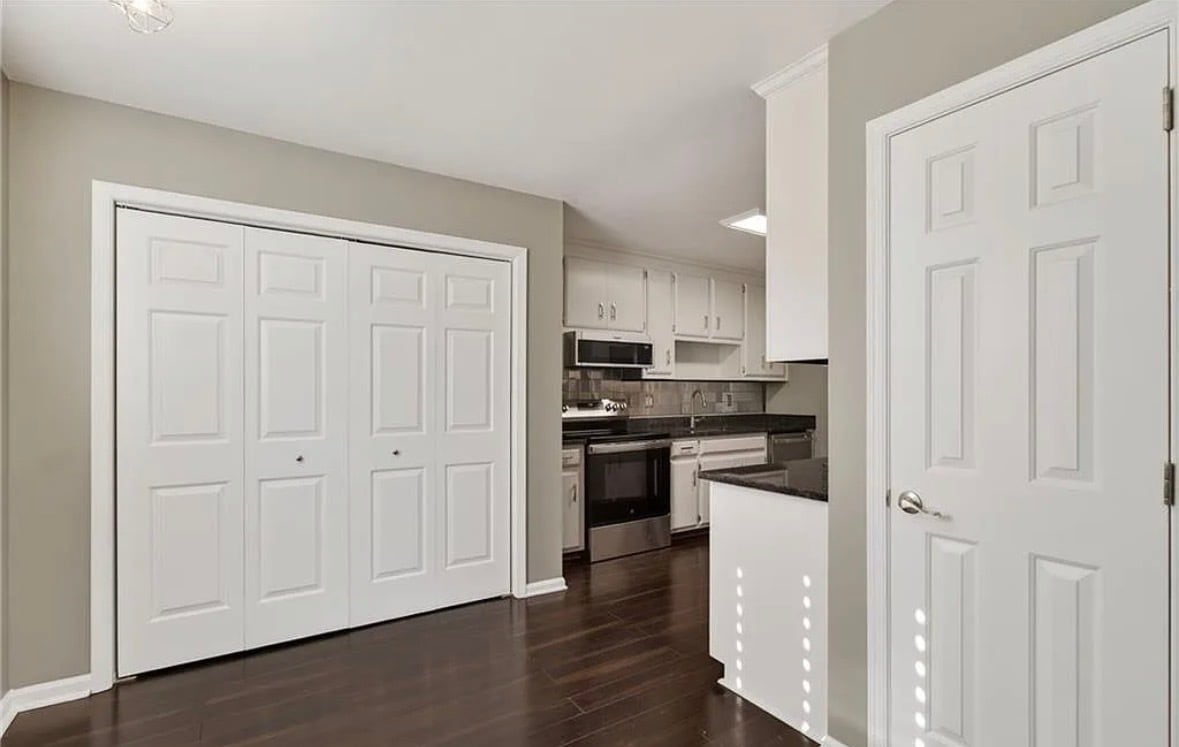 Building Photo - 744 Flagship Dr