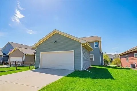 Building Photo - 9416 Stoneywood Blvd