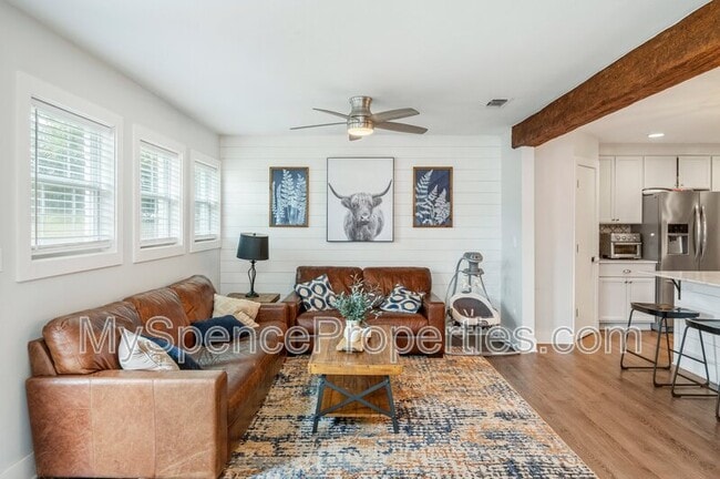 Building Photo - 235 Sotir St NW