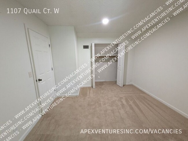Building Photo - 1107 Quail Ct W