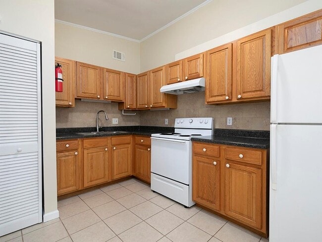 Building Photo - 4340 Hanfred Ln