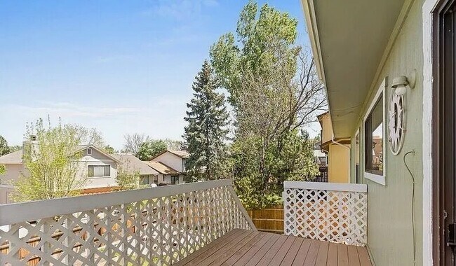 Building Photo - 13307 E Carolina Pl