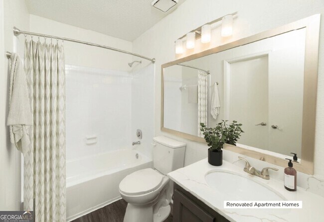 Building Photo - 100 Akers Ridge Dr SE