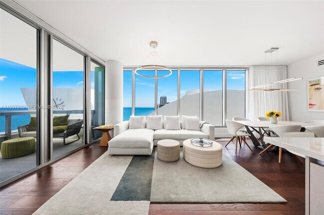 Building Photo - 6899 Collins Ave