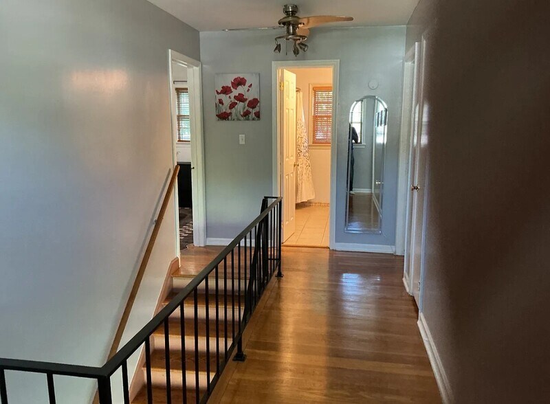 part of upstairs hallway - 116 Cardinal Dr