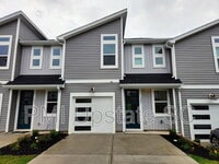 Building Photo - 1283 Westgate Vlg Dr