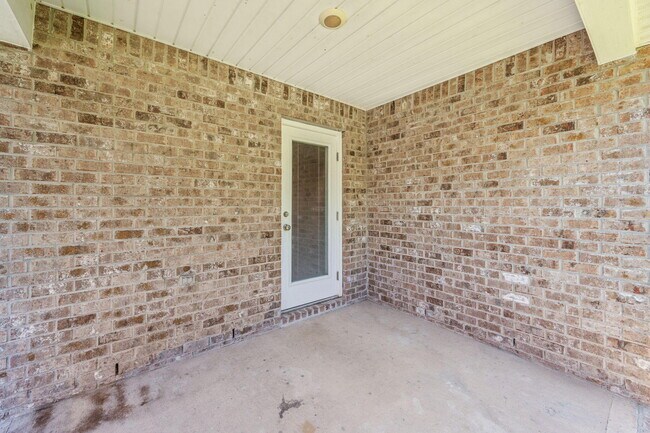 Building Photo - 2837 Patriot Ridge Dr