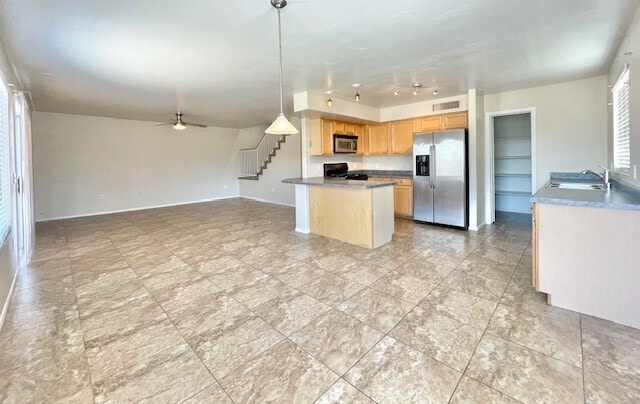 Building Photo - Fabulous 4-Bedroom home for Rent in Avonda...