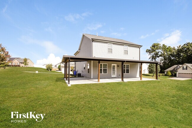 Building Photo - 111 Twisted Cypress Ln