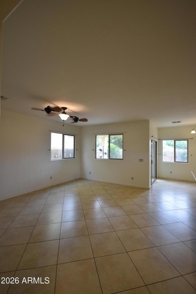 Building Photo - 7117 N 73rd Dr