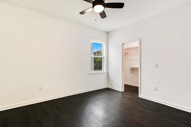 Building Photo - 7601 Cooper Ln