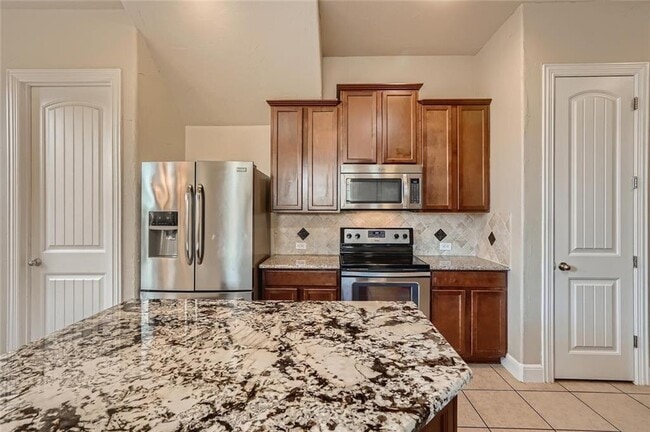 Building Photo - 908 Hartman Dr