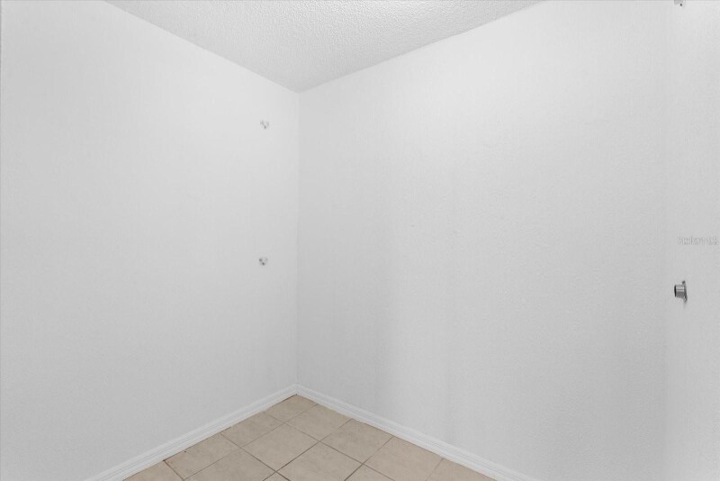 Building Photo - 200 San Lorenzo Ave