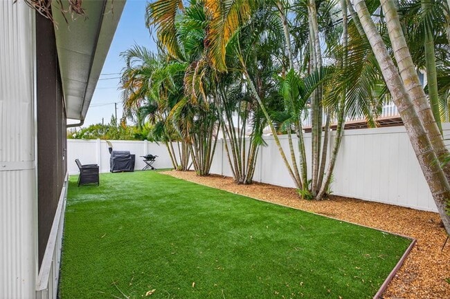 Building Photo - 3104 15th St N