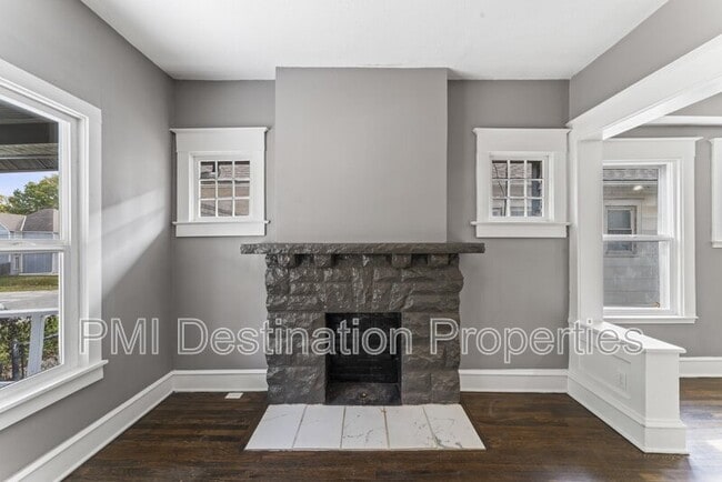Building Photo - 2404 N 12th St