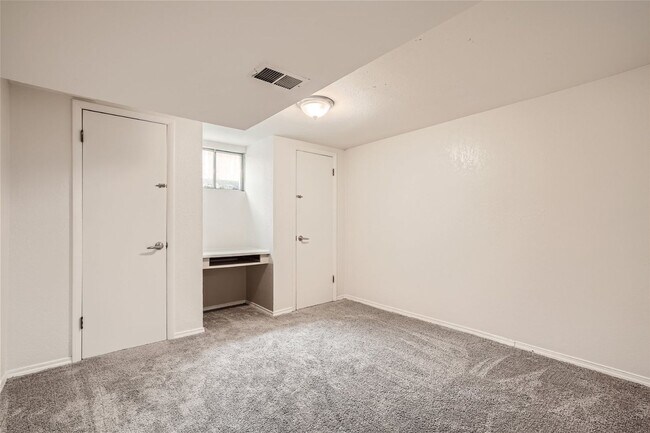 Building Photo - Spacious 5-Bedroom Retreat in Arvada, CO!