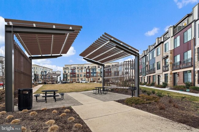 Building Photo - 4810 Garden View Ln