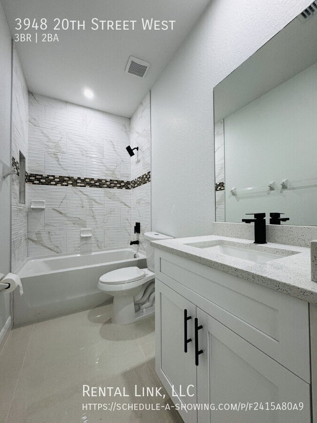 Building Photo - 3948 20th St W