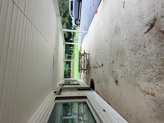 Building Photo - 33453 Chincoteague Rd