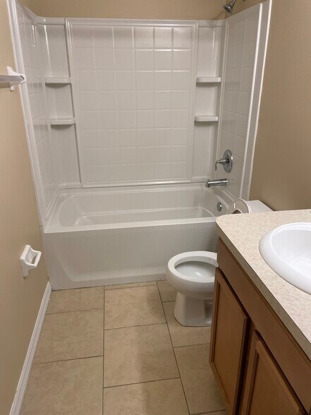 Building Photo - 5457 Limestone Lane