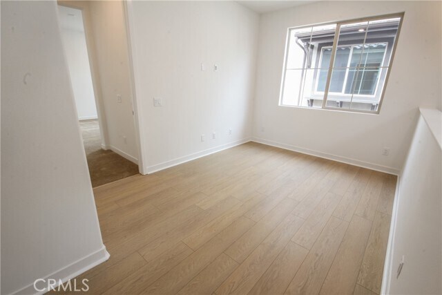 Building Photo - 513 Embrook Way