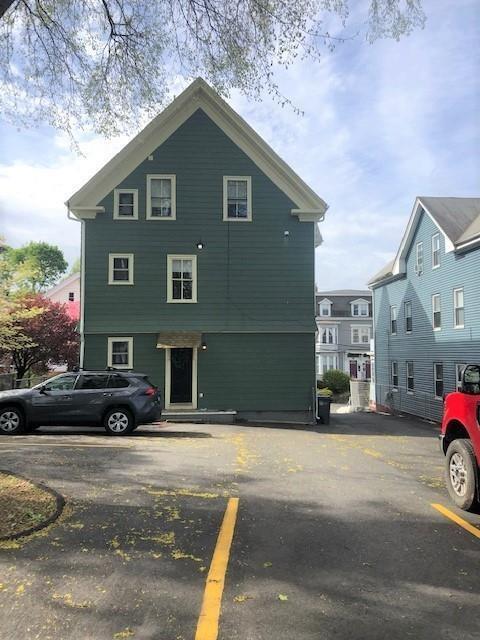 Building Photo - 138 Doyle Ave
