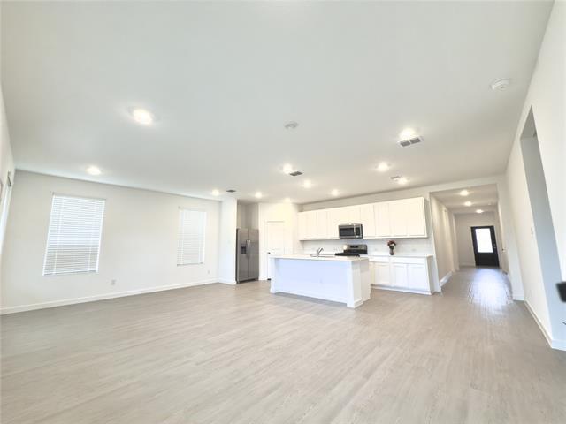 Building Photo - 1717 Bog Spruce Ln