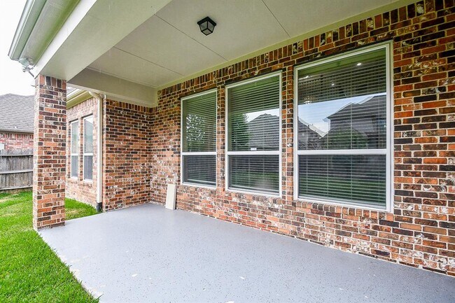 Building Photo - 1606 Locksley Ln