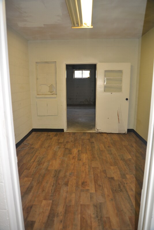 Building Photo - 2715 W Whitner St