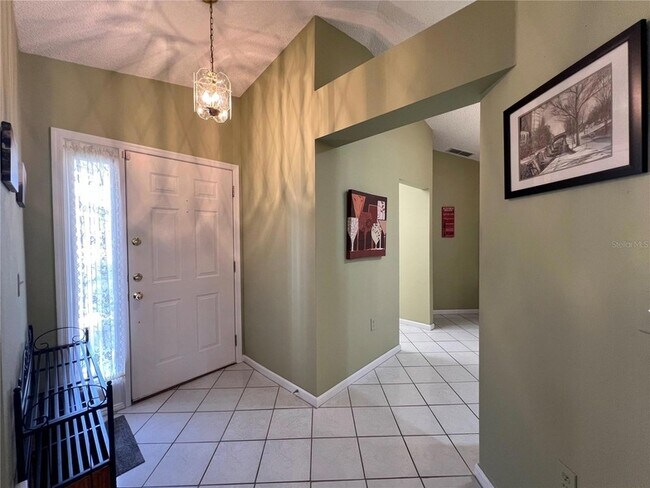 Building Photo - 1918 NW 50th Cir